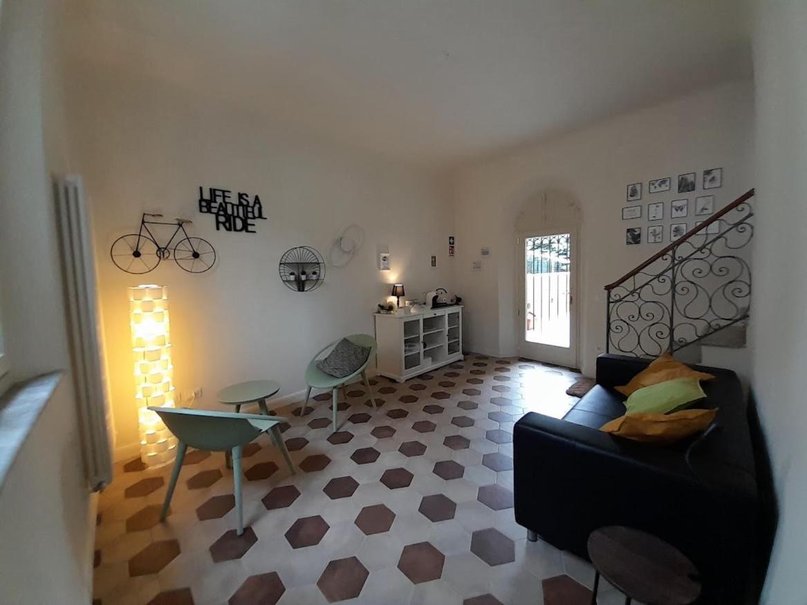 B&B Villino Luschi Pisa Centro Eksteriør bilde